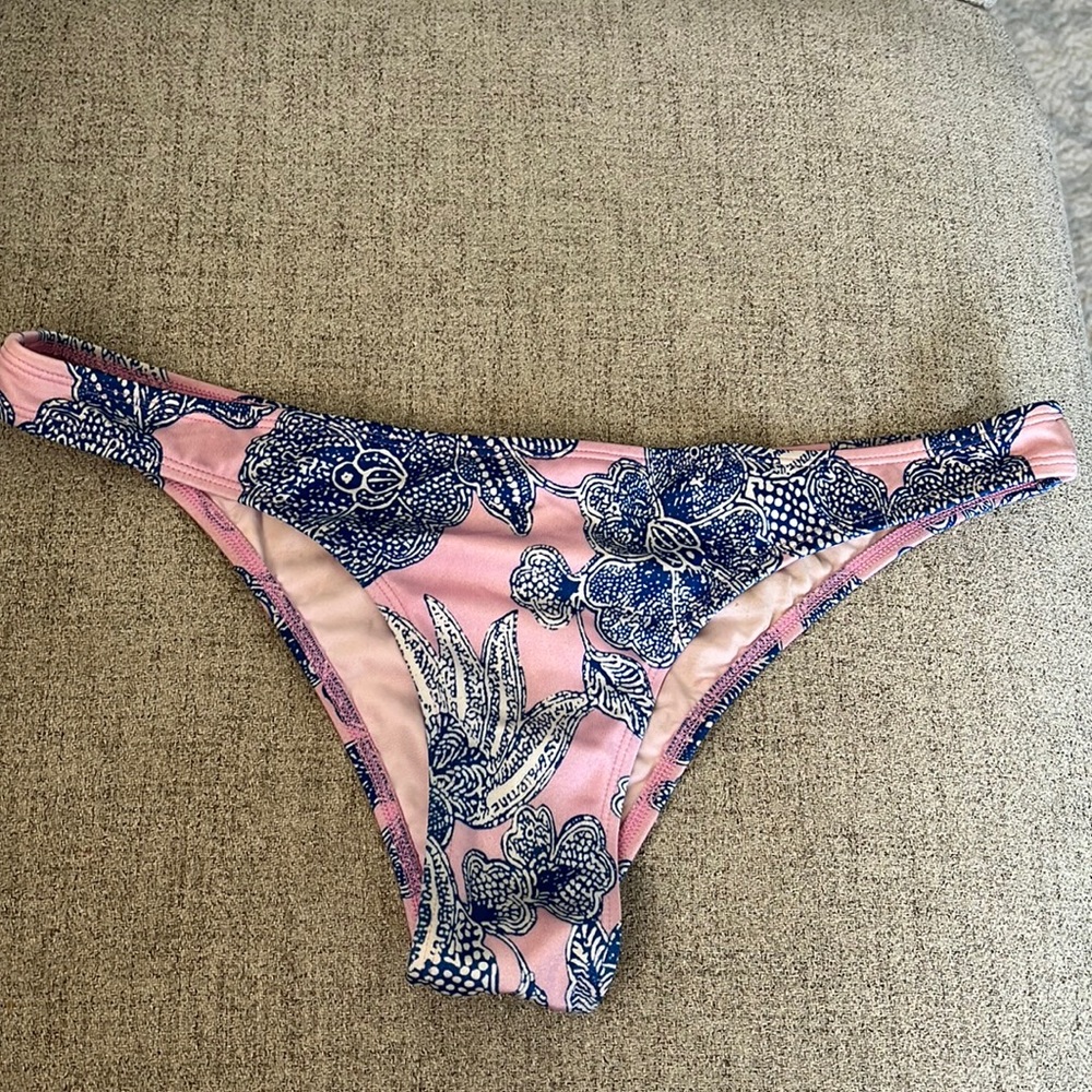 Victoria’s Secret bikini bottoms